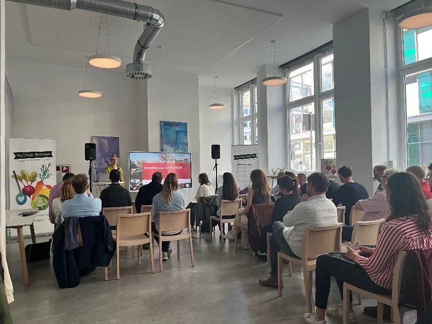 Vorträge beim Dialogforum im Forum Küche