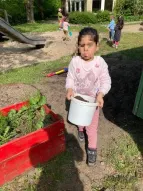 Kitakind bei der Arbeit :-)